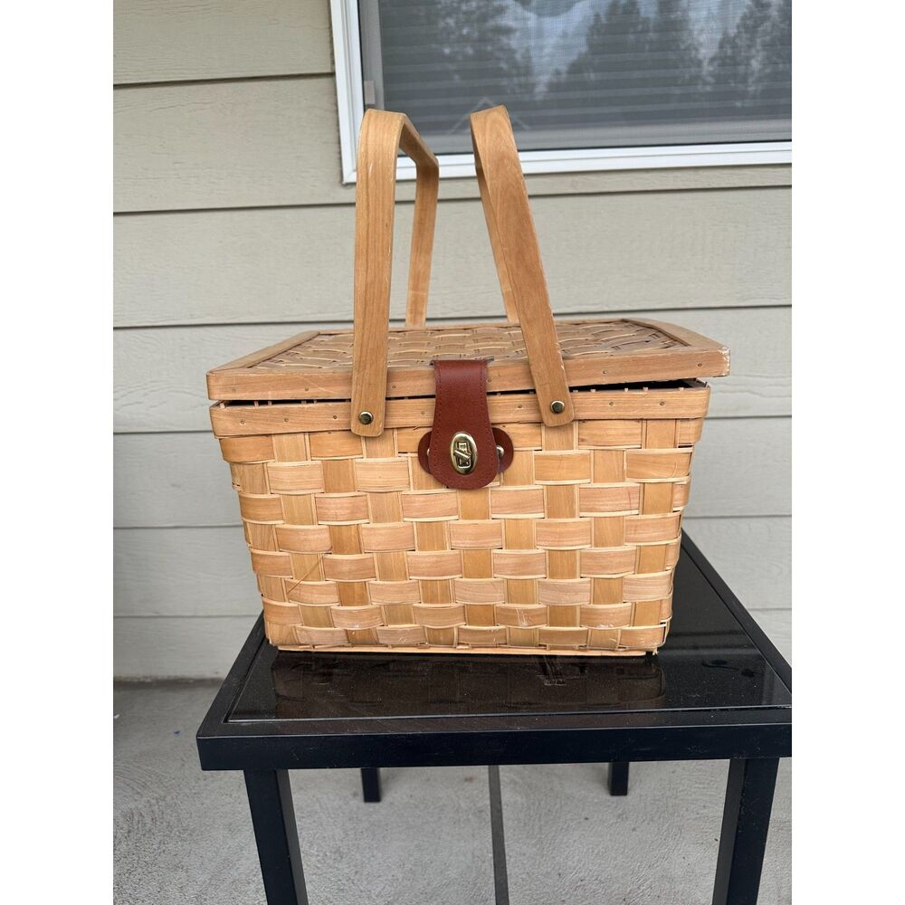 Vintage Woven Wood Splint Picnic Basket Red Gingham Lining Double Swing Handles